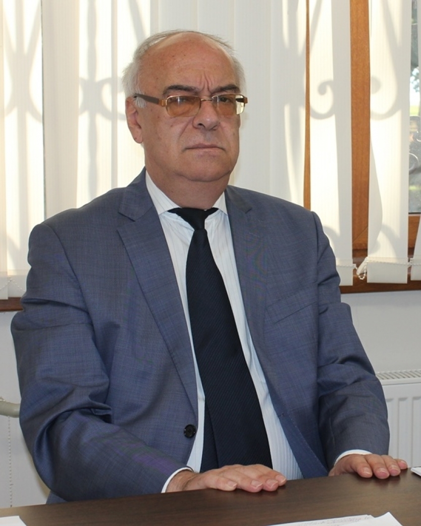 Аконституциатә ӡбарҭа Аппарат анапхгаҩы